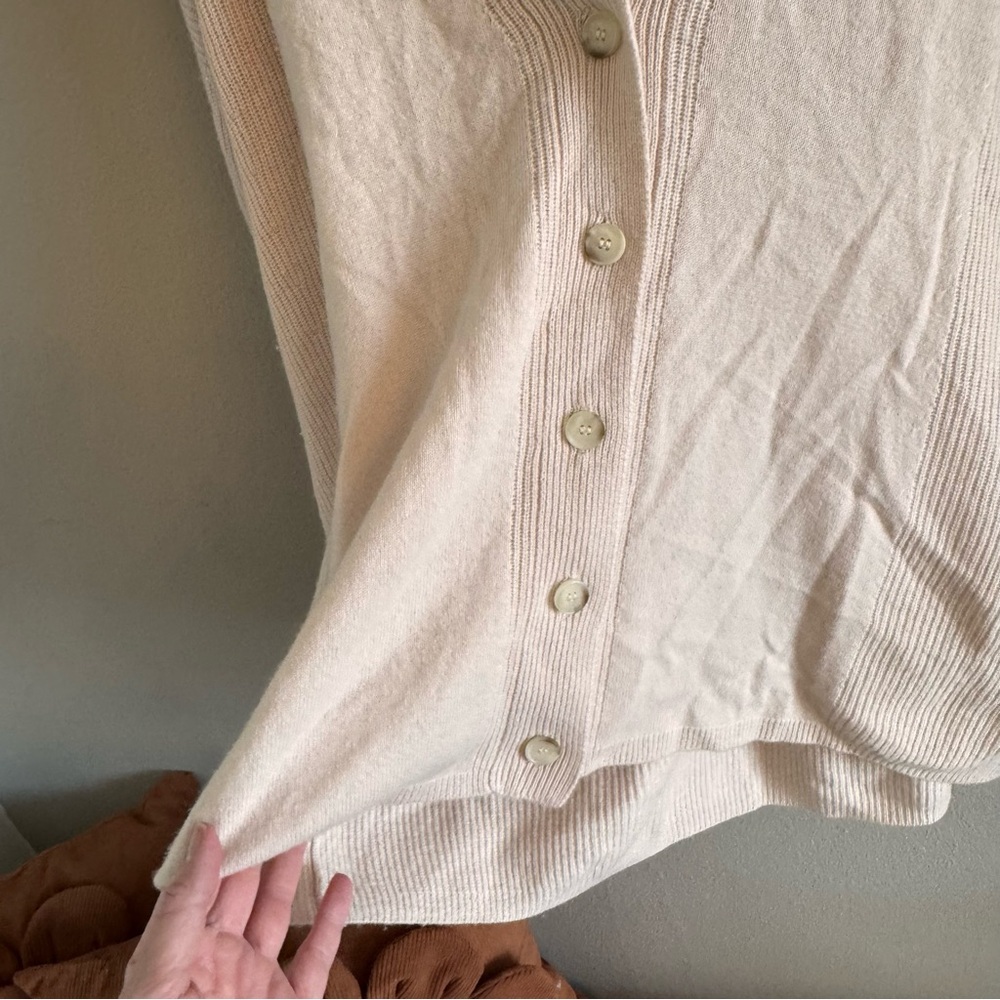 VINCE Directional Rib Cardigan - Picture 3 of 9